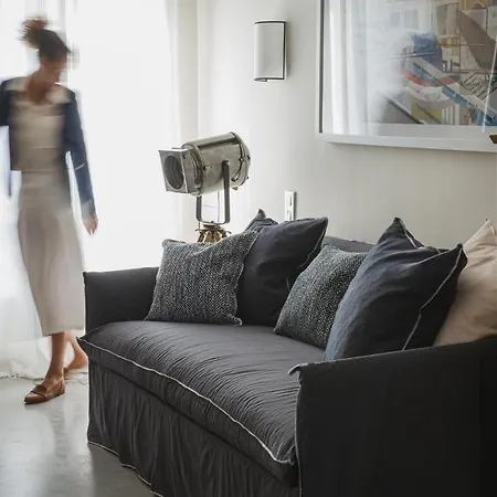 アパートホテル The Marcel セット